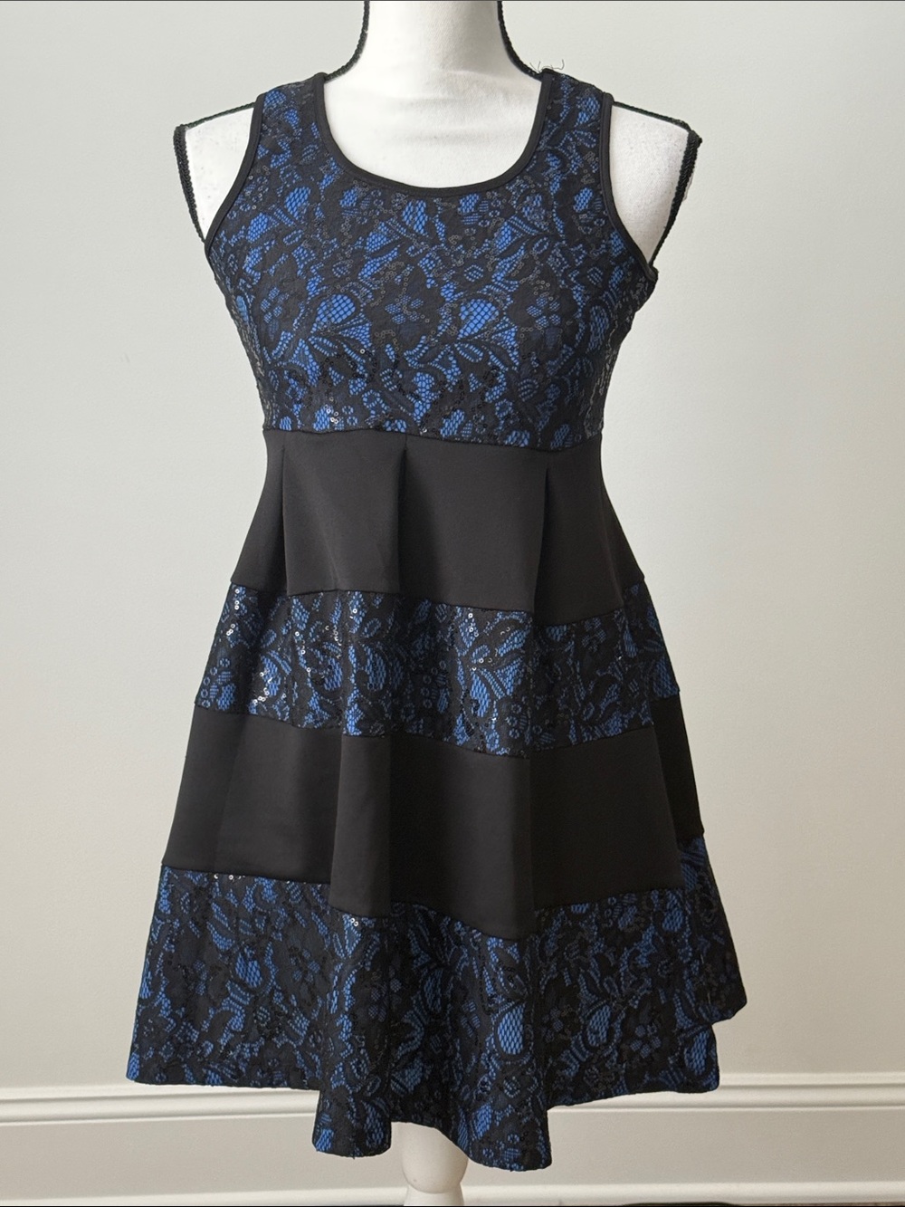 Crystal Doll Girls’ Sleeveless Black & Blue Lace A-Line Dress, Size 12